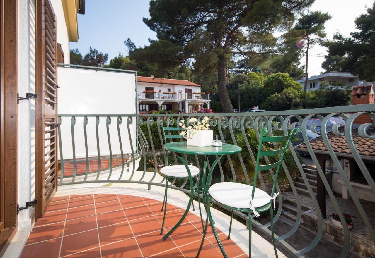 Sobe Number 9 Bed & Breakfast Rovinj Exterior photo